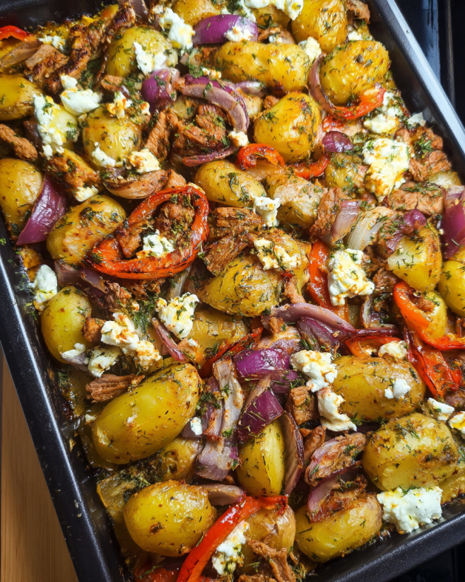 Herzhaftes Gyrosblech mit Kartoffeln