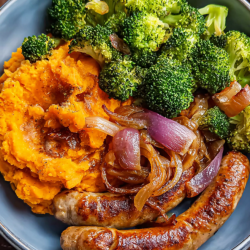 Bratwurst mit Süßkartoffelstampf