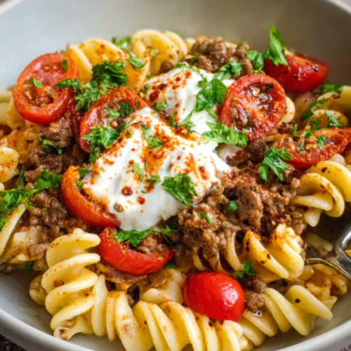 Türkische Pasta mit Joghurt