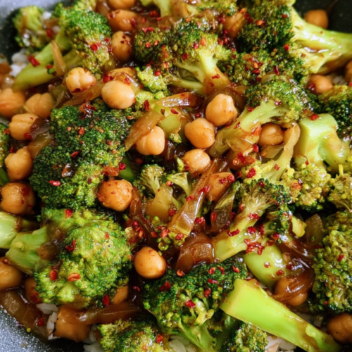Aromatische Brokkoli-Kichererbsen-Pfanne