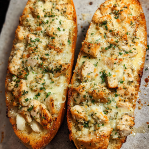 Cremiges Chicken Alfredo Brot