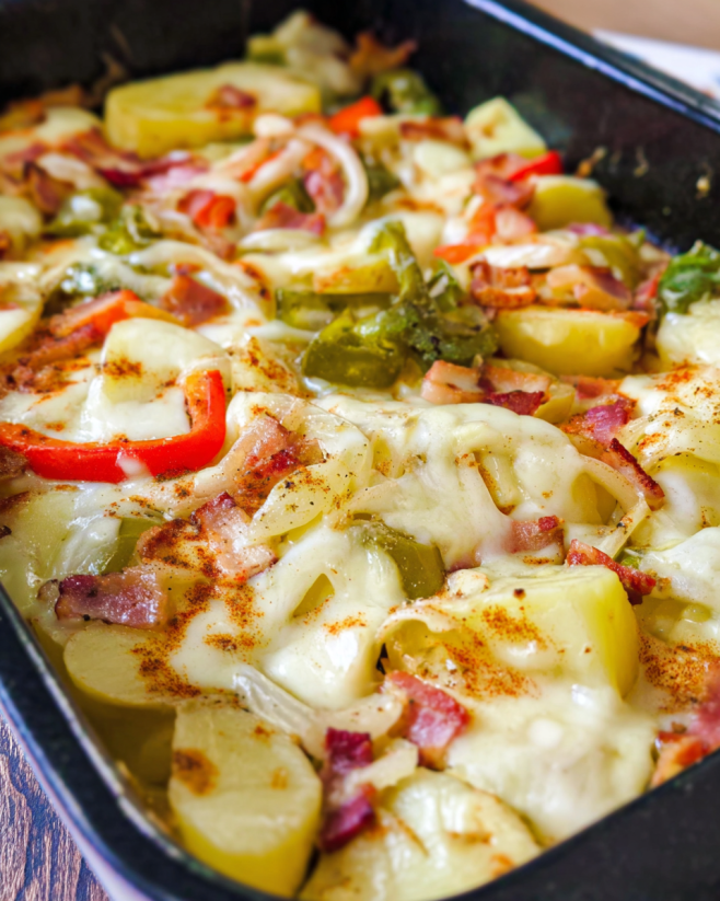 Deftiges Ofen-Raclette mit Kartoffeln