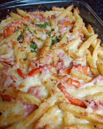 Knusprige Ofenpommes-Auflauf-Idee