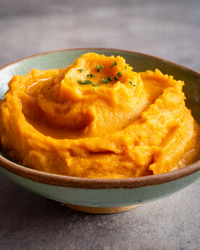 Cremiges Süßkartoffel-Kürbis-Püree