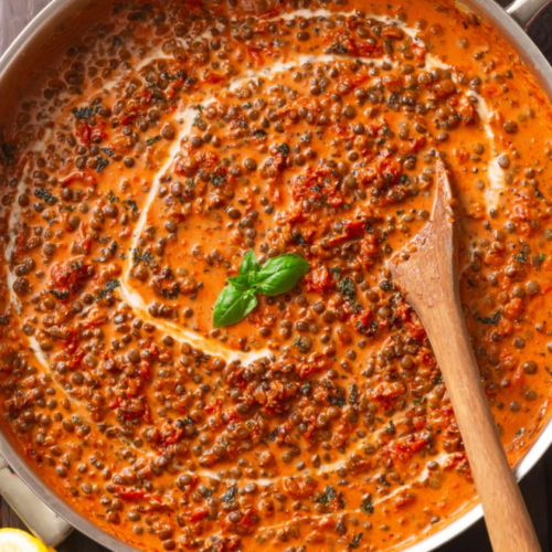 Cremige Linsen in Tomatensauce