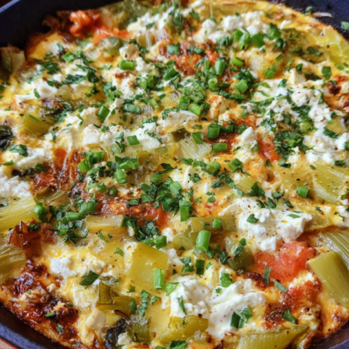 Herzhaft-würziger Porreeauflauf mit Feta