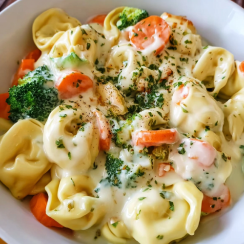 Cremige Käse-Tortellini Pfanne