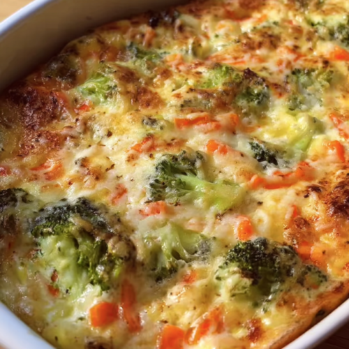 Herzhafte Gemüsefrühstücks-Auflauf