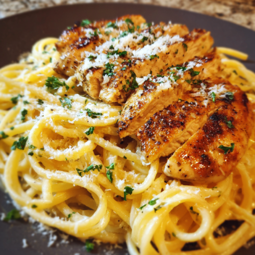 Cremige Chicken Alfredo Pasta