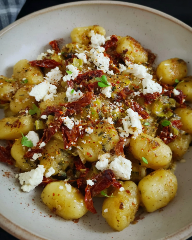 Cremige-Gnocchi-Lauch-Pfanne